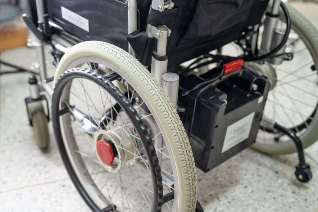 DMEHub-261765-Manual-Power-Wheelchair-Image1