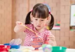 HANDSCenterforAutism-230899-Craft-Projects-Autism-Image1